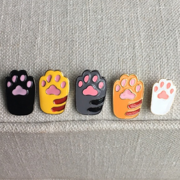 [3 for $6] Kitty Paw Pin - Picture 5 of 8